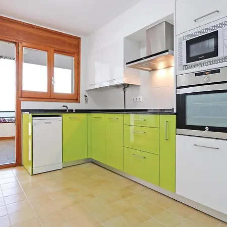 Amazing In With Kitchen Tossa de Mar