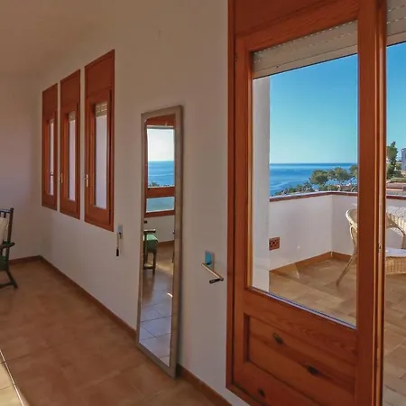 Amazing In With Kitchen *